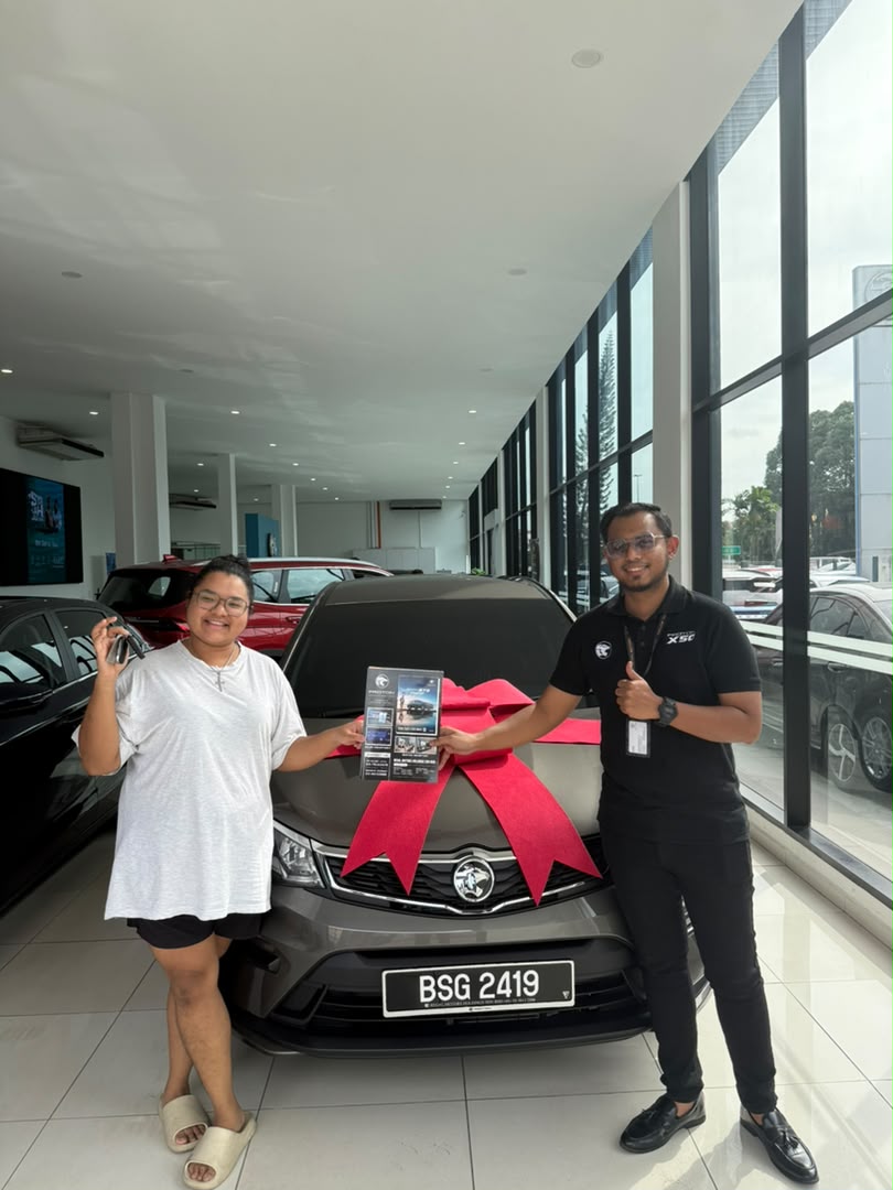 Happy Proton customer delivery 3